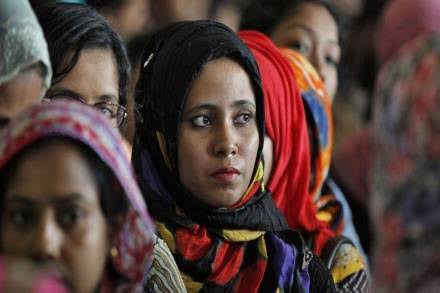 पश्चिमी पूंजीवादी व्यवस्था ने महिलाओं के साथ क्या किया है?