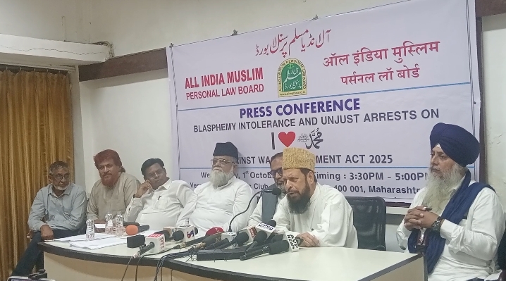 मौलाना तौकीर रज़ा की गिरफ्तारी पर पूर्व सांसद मौलाना उबैदुल्लाह आज़मी ने जताई नाराजगी