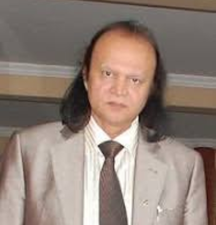 ‘दास्तान ए हयात’ लिखी मैंने,लिखी बहुत कुछ बाक़ी है अभी भी..