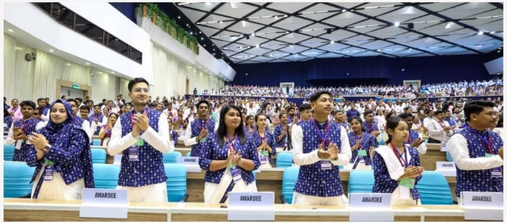 जम्मू-कश्मीर के तीन छात्रों ने रचा इतिहास: पीएम मोदी ने एआईटीटी 2025 में टॉप करने पर किया सम्मानित