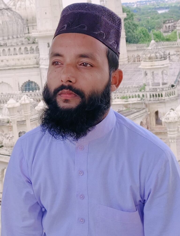 रोज़ा हमें अच्छा इंसान बनाने के साथ ही सब्र और संयम भी सिखाता है:मौलाना जियाउल हक़ चिश्ती