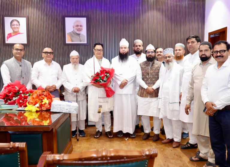 ऑल इंडिया सुन्नी जमीअतुल उलेमा के प्रतिनिधिमंडल की केंद्रीय मंत्री किरन रिजिजू से हज 2026 के संबंध में मुलाकात