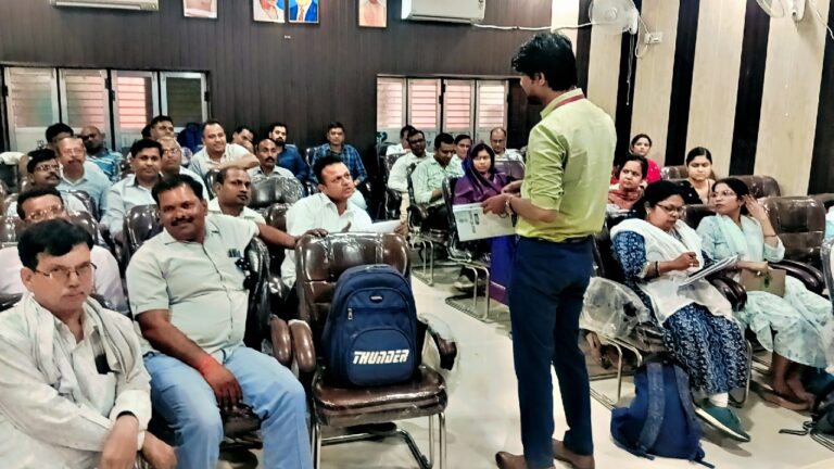 जनगणना प्रशिक्षण में अड़तालीस प्रगणक एवं सुपरवाइजरों को दिया गया प्रशिक्षण