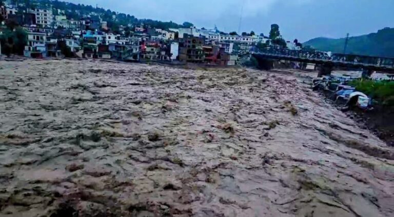 कुदरती क़हर –राजौरी में अचानक बाढ़ की तबाही