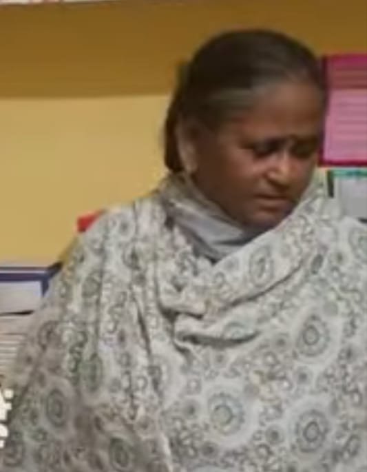 मिलिए कन्नौज की विमला कटियार से, जो सालों से चला रही हैं एएनएम केंद्र